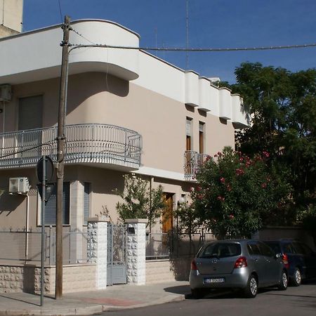 B&B La Bougainvillea Andria Bagian luar foto