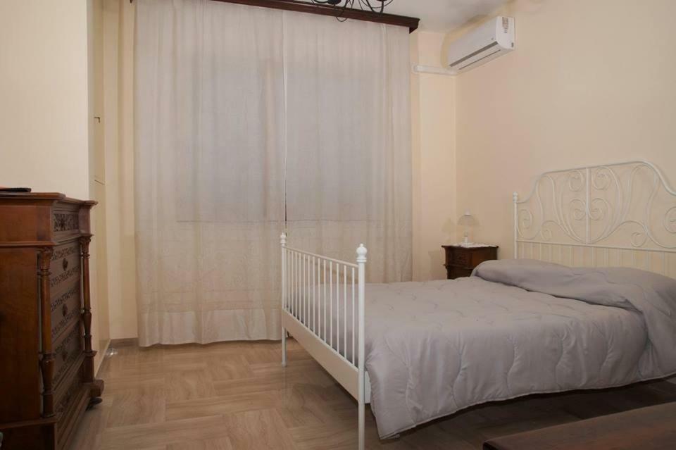 B&B La Bougainvillea Andria Bagian luar foto